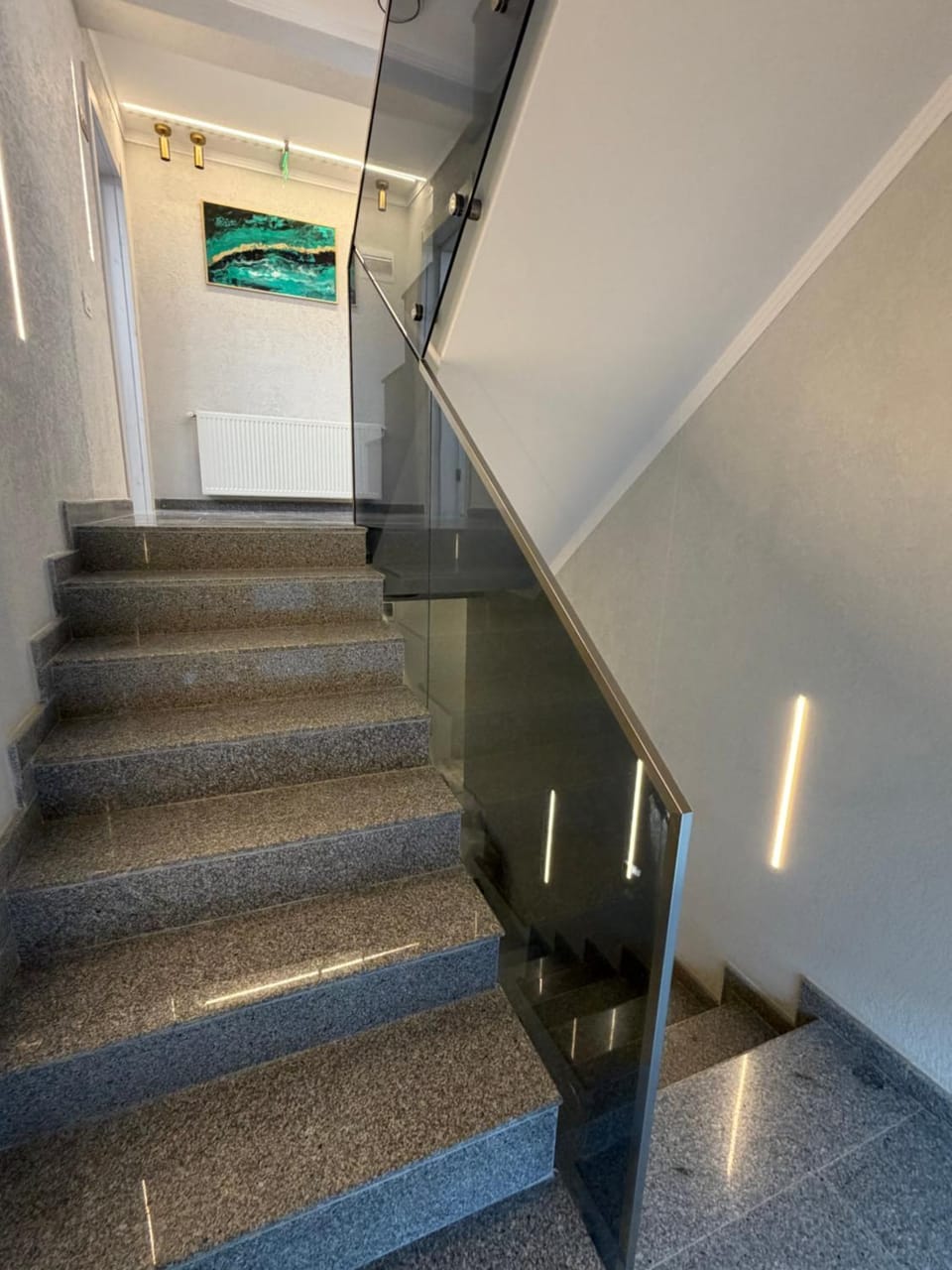 MavCity Boutique Bed and Breakfast in Constanta