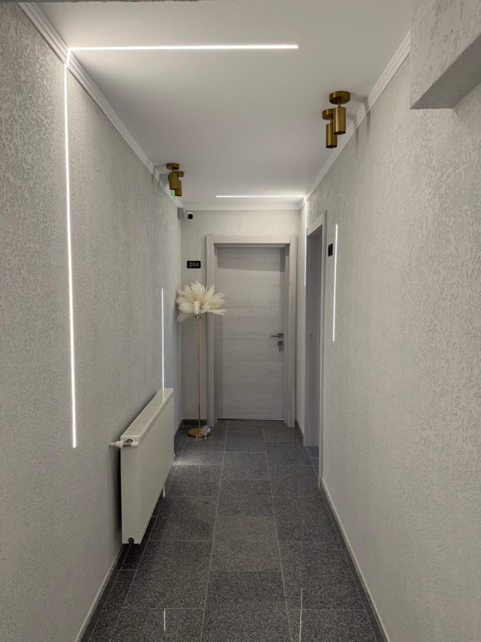 MavCity Boutique Bed and Breakfast in Constanta