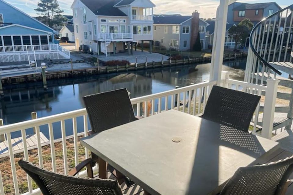 Town of South Bethany - 142 Layton Dr - The Lighthouse House in South Bethany