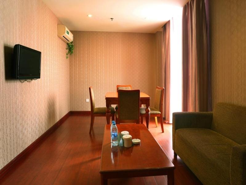 GreenTree Inn Jiangsu Nantong Development District Middle Road Business Hotel Hotel in Suzhou