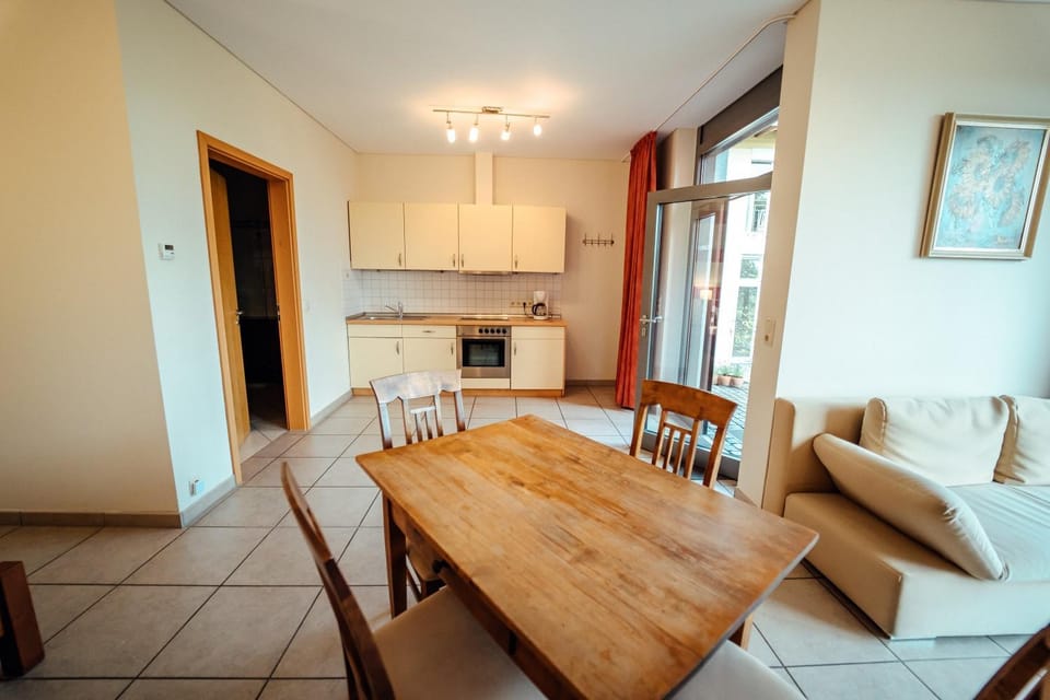 Kitchen or kitchenette, kitchen