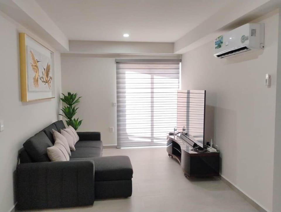 Apartment with balcony overlooking the lagoon, beach and poo Apartment in Mazatlan