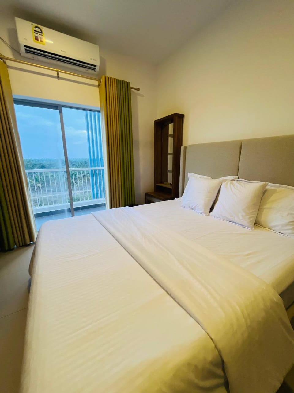 Celestial Negombo Resort Apartment Theme Park View Apartment in Negombo