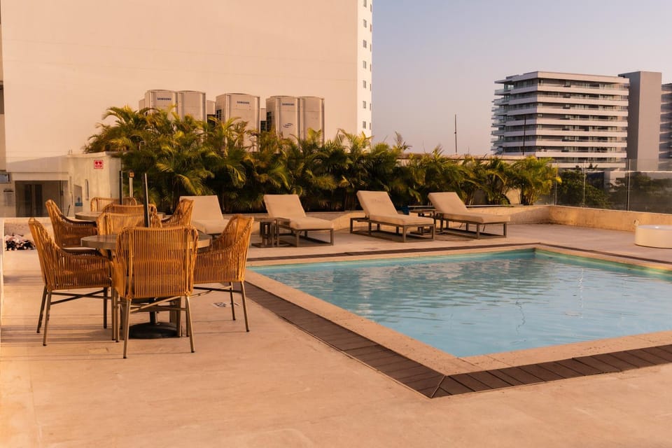 Swimming pool
