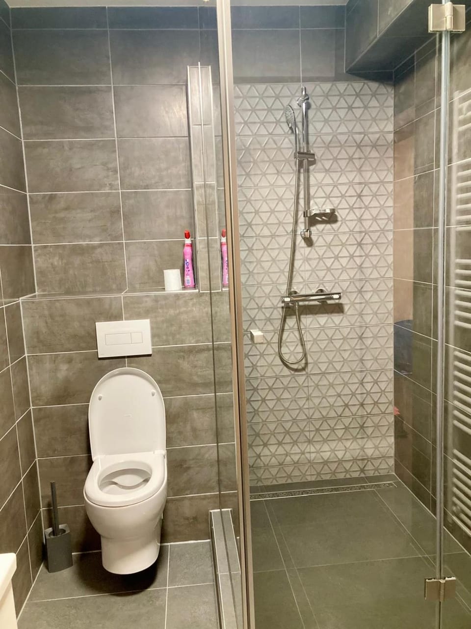 Shower, Bathroom