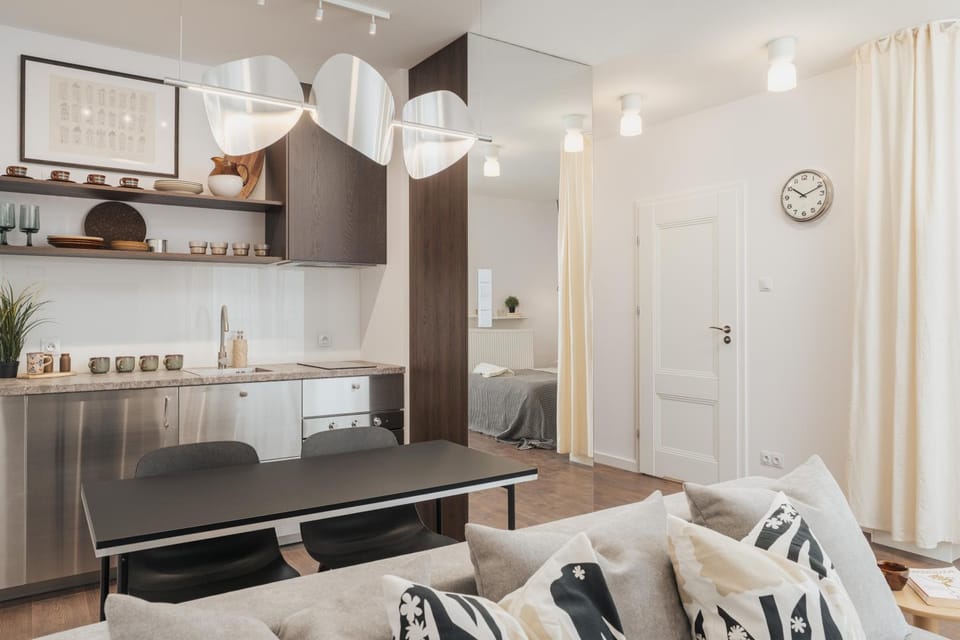 Kitchen or kitchenette, Living room