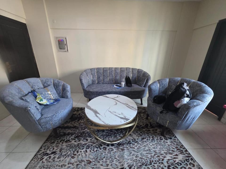 Single Room Star Residence Vacation rental in Karachi