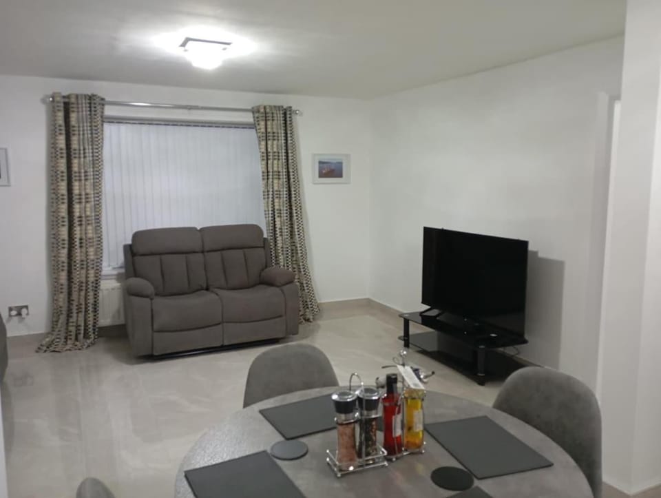 the foyle bridge apartment Apartment in Londonderry