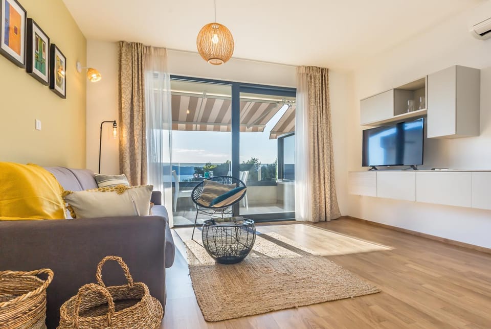 Villa REANA Apartment in Brela