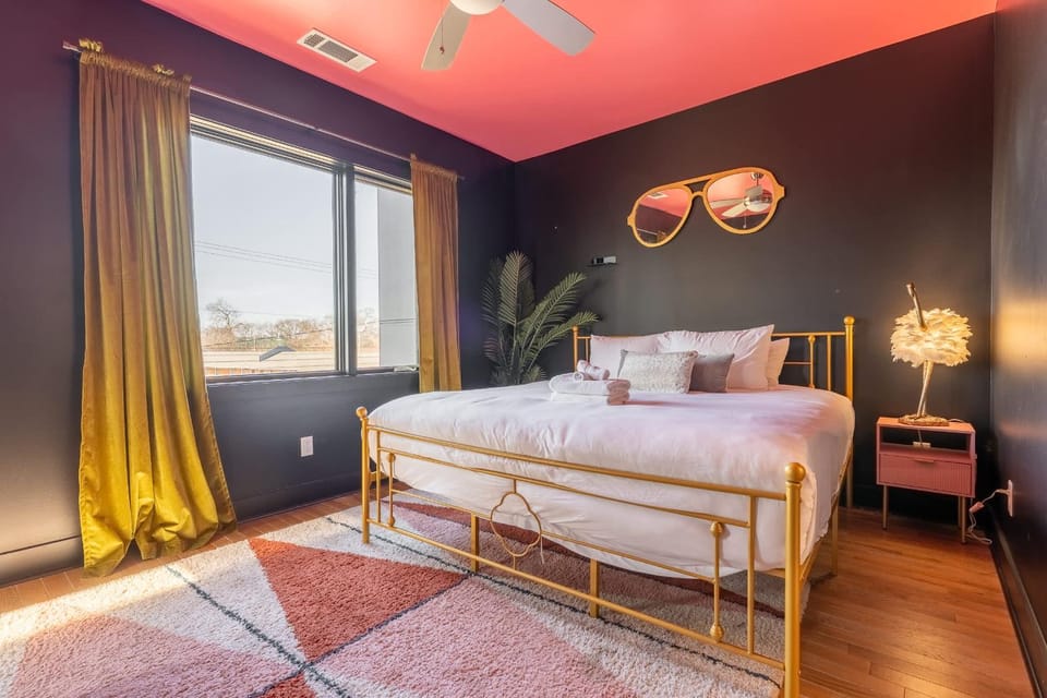 Vivid Vocals - Rooftop Views in 12 South House in Nashville