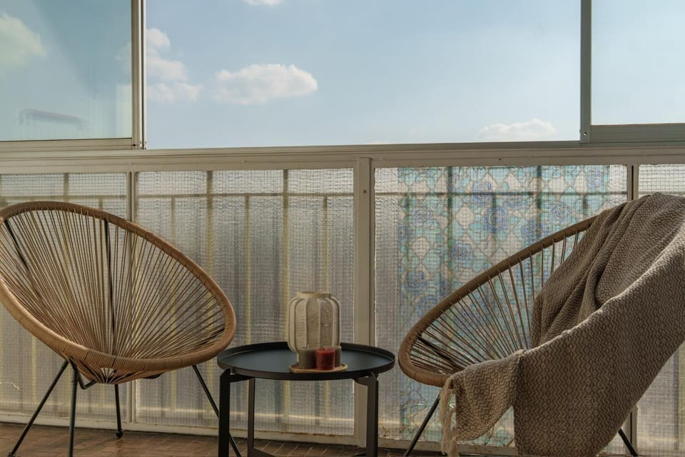 View (from property/room), Balcony/Terrace, Seating area, heating, internet, soundproof