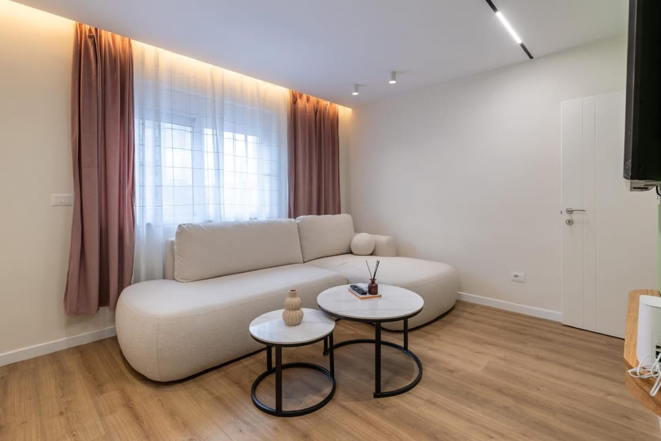 Urban Nest Central Tirana Apartment in Tirana