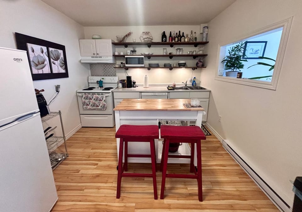 Jelly Bean Town Home on Edinburgh House in St Johns