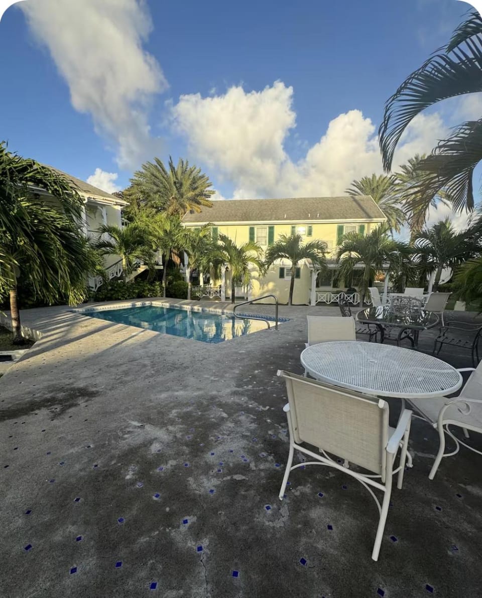 The Palms apt 1 Apartment in Antigua and Barbuda
