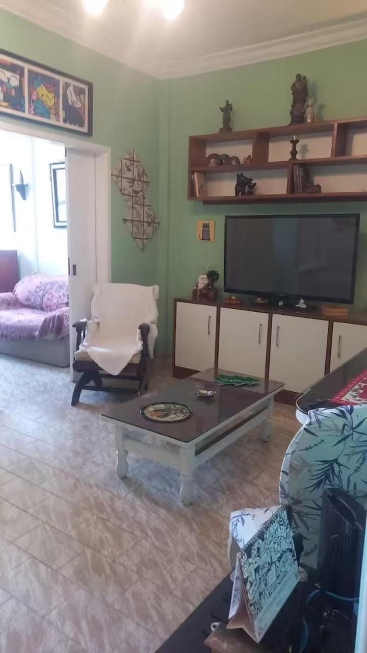 Ótimo apartamento com bela vista em Botafogo Apartment in Santa Teresa