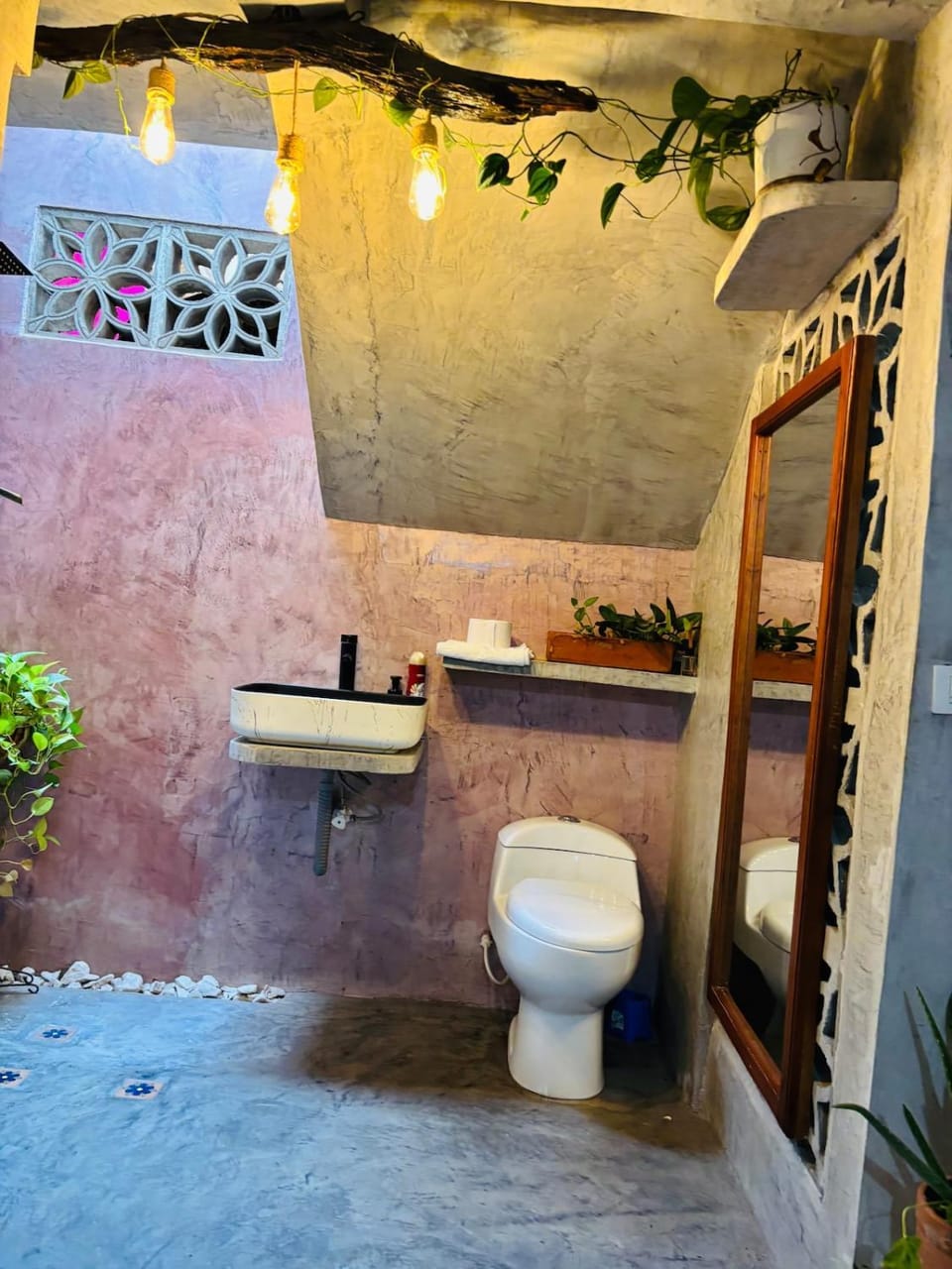 Casa Olivia House in Cundinamarca, Colombia