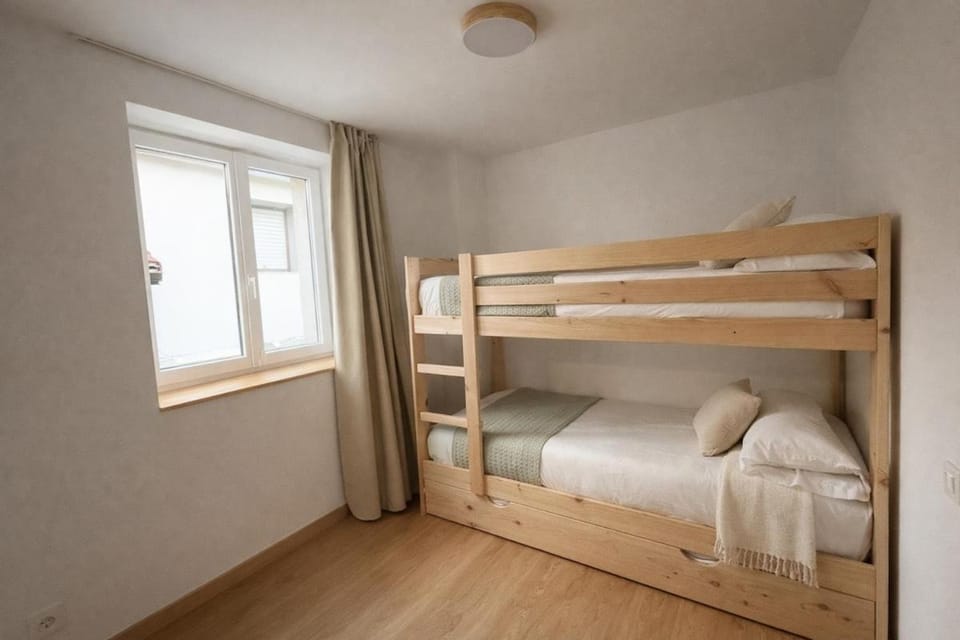 Casa de Piedra con Encanto l Patio Privado l Playa a 2 minutos House in Castro Urdiales