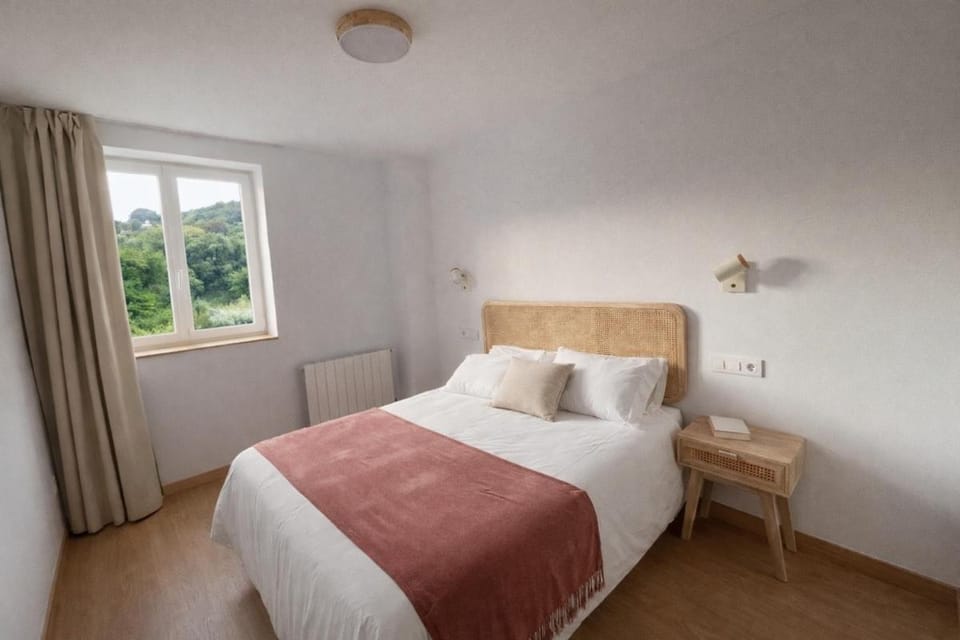 Casa de Piedra con Encanto l Patio Privado l Playa a 2 minutos House in Castro Urdiales