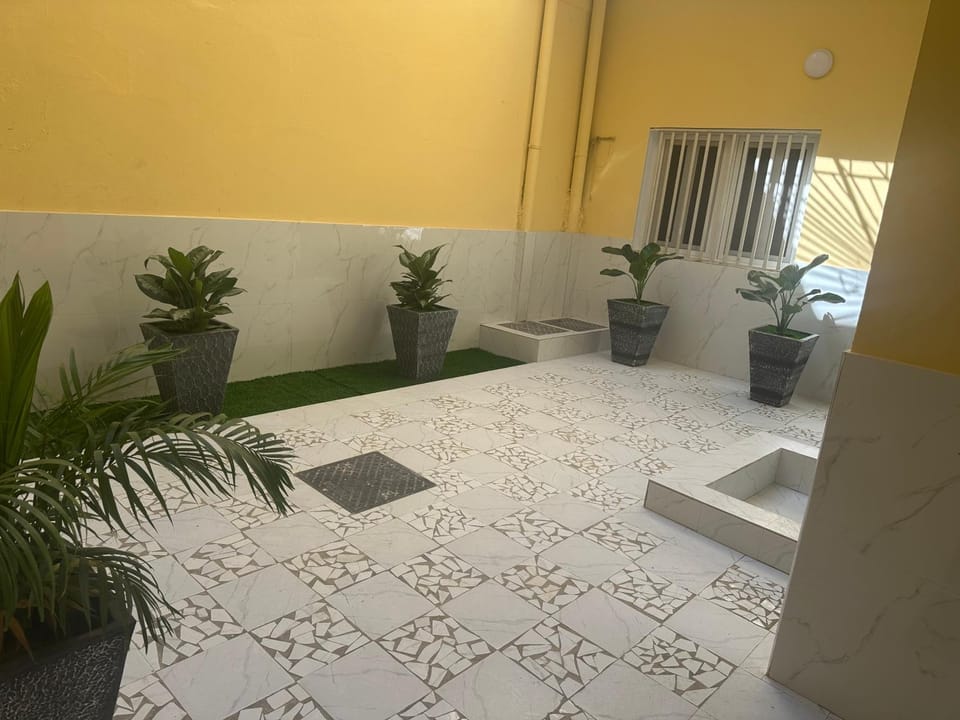 Inner courtyard view