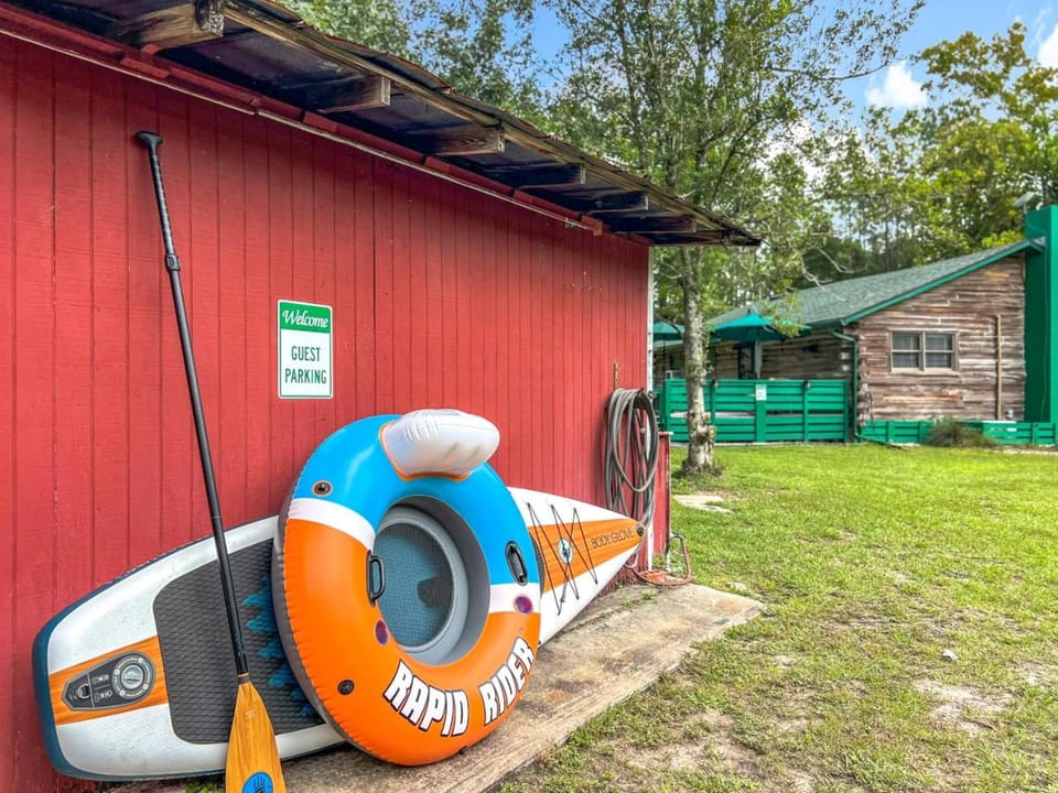 Cabin Retreat on 8 Acres High Springs FL Cabin in Florida