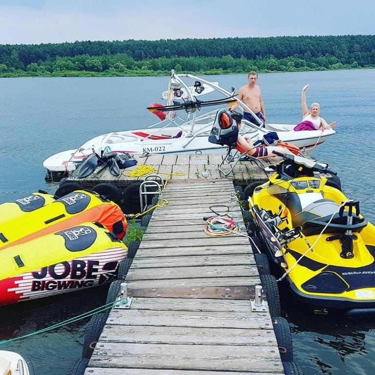 Day, People, Natural landscape, Activities, Lake view, River view, group of guests