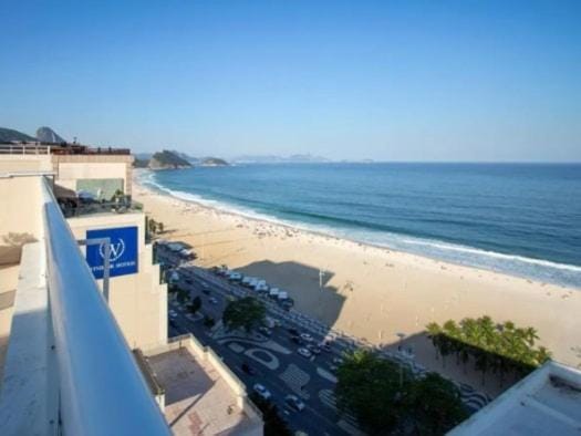 Modern apartment with services and sea view Apartment in Rio de Janeiro