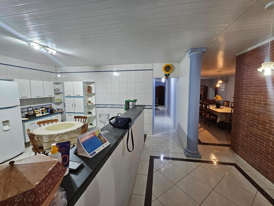 Chácara aconchegante com piscina e churrasqueira House in State of São Paulo