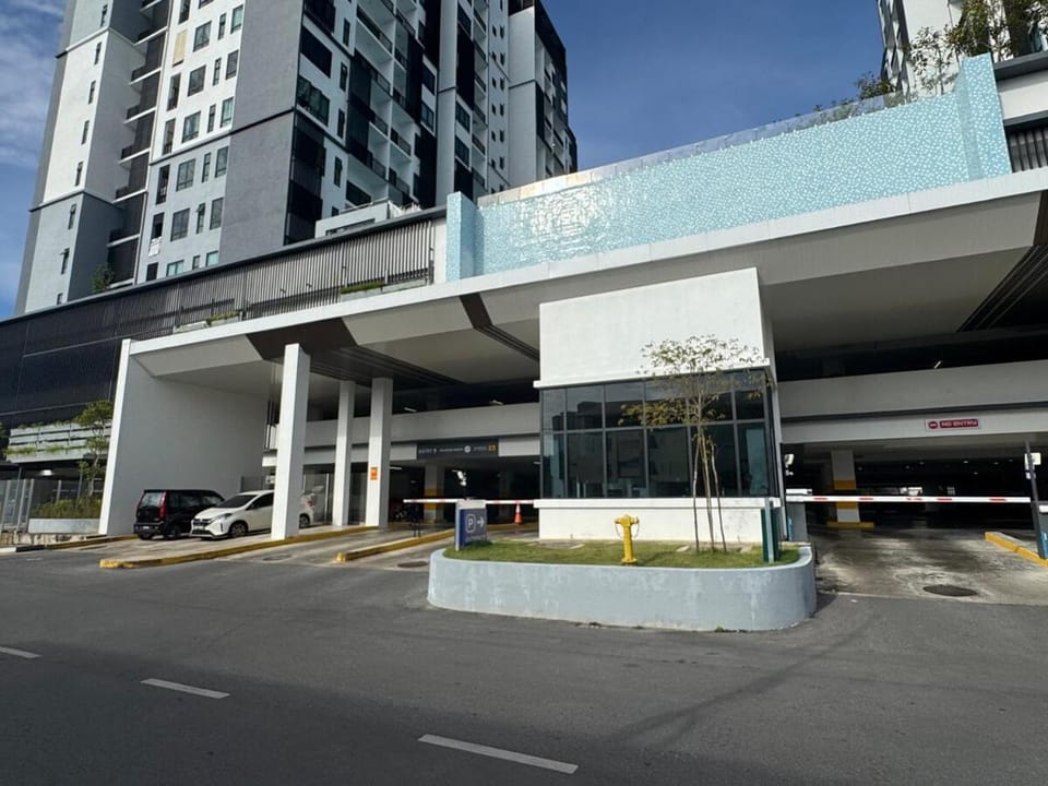 Upton 2 bedrooms 6 pax Kuching City Apartment in Kuching