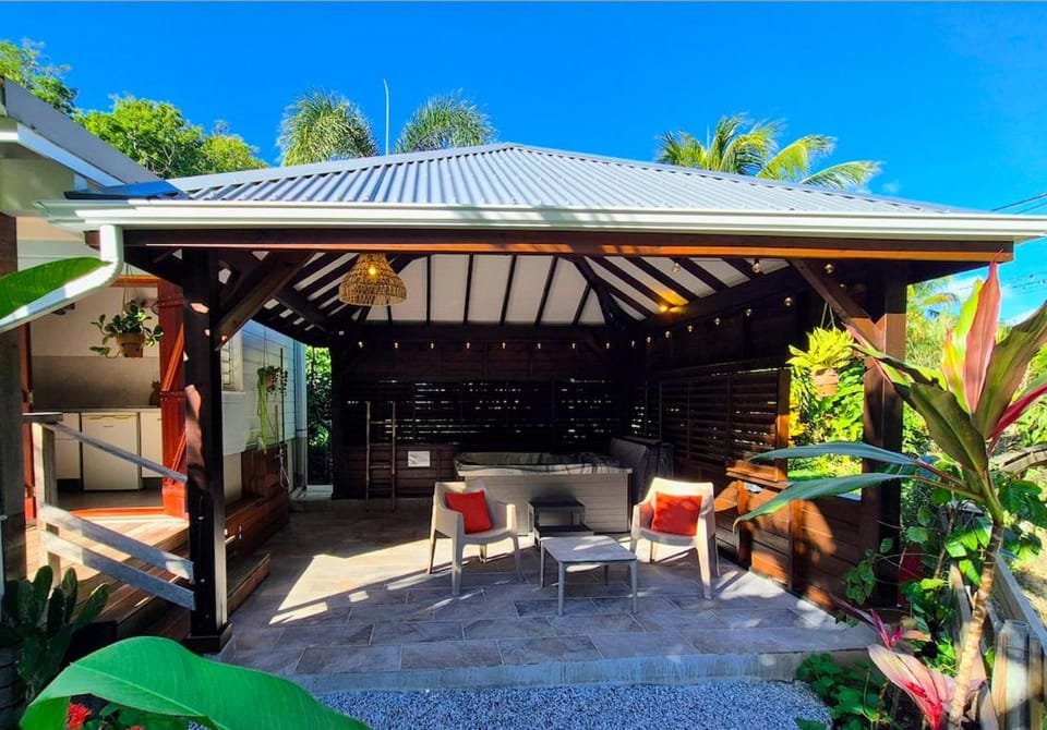 Patio, Hot Tub