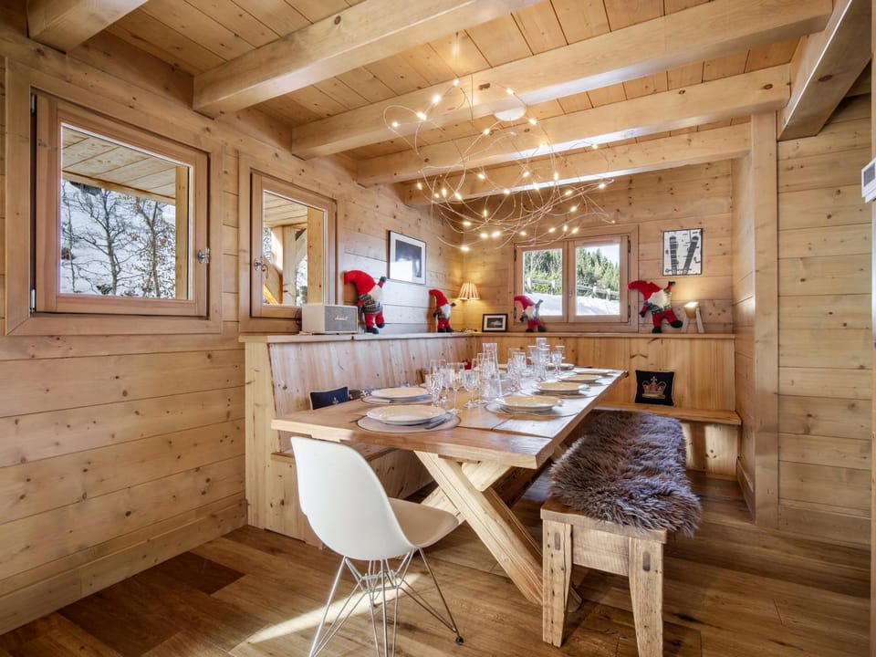 Chalet de Luxe: 13 pers, Jacuzzi, Animaux Admis - FR-1-663-60 Chalet in Saint-Gervais-Bains