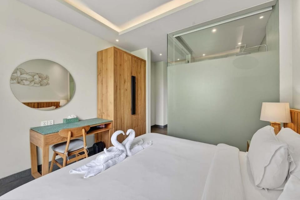 Villa Tierra 3BR In Central Batu Bolong, Canggu Villa in North Kuta