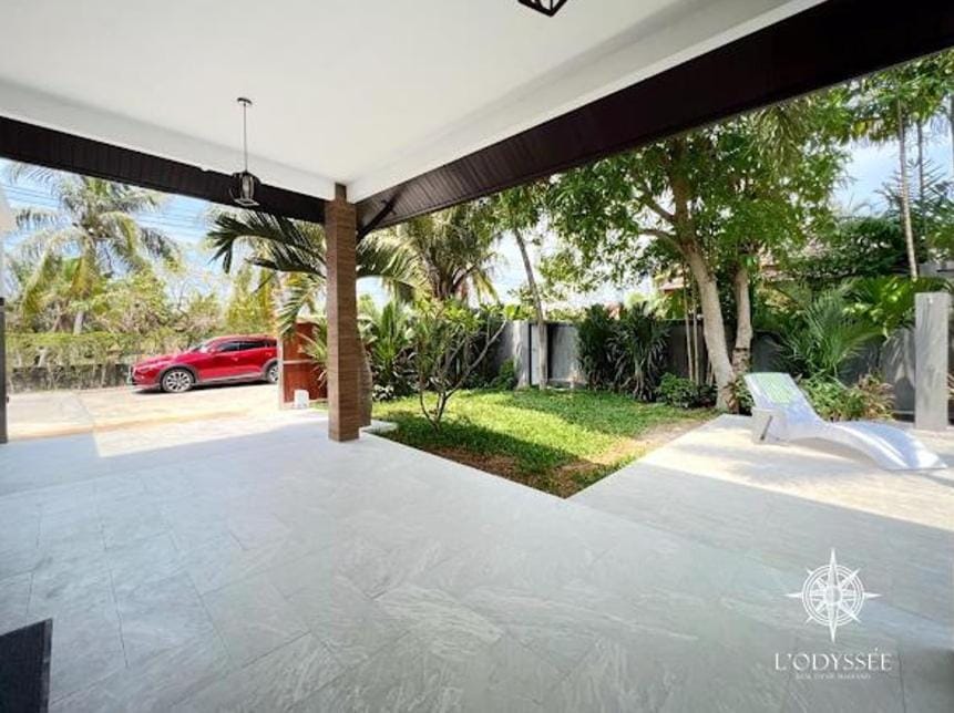 V292 Central Rawai Private Pool Villa with Amenities Villa in Rawai