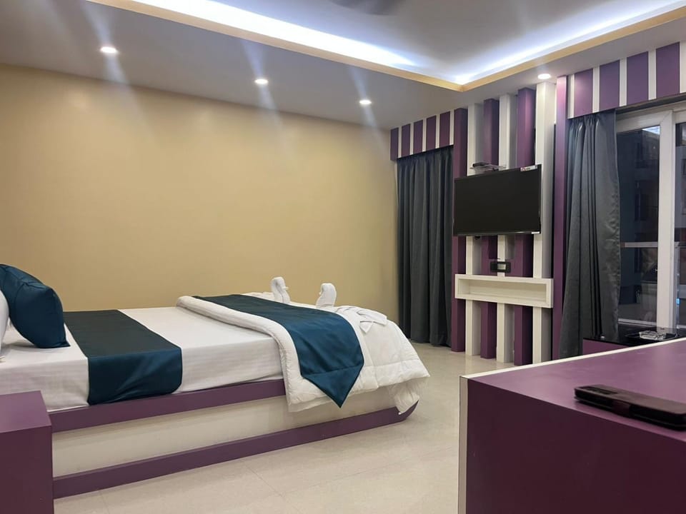 Royal Classic Hotel-A Unit of Ayan Group of Hotel And Resort Hotel in West Bengal