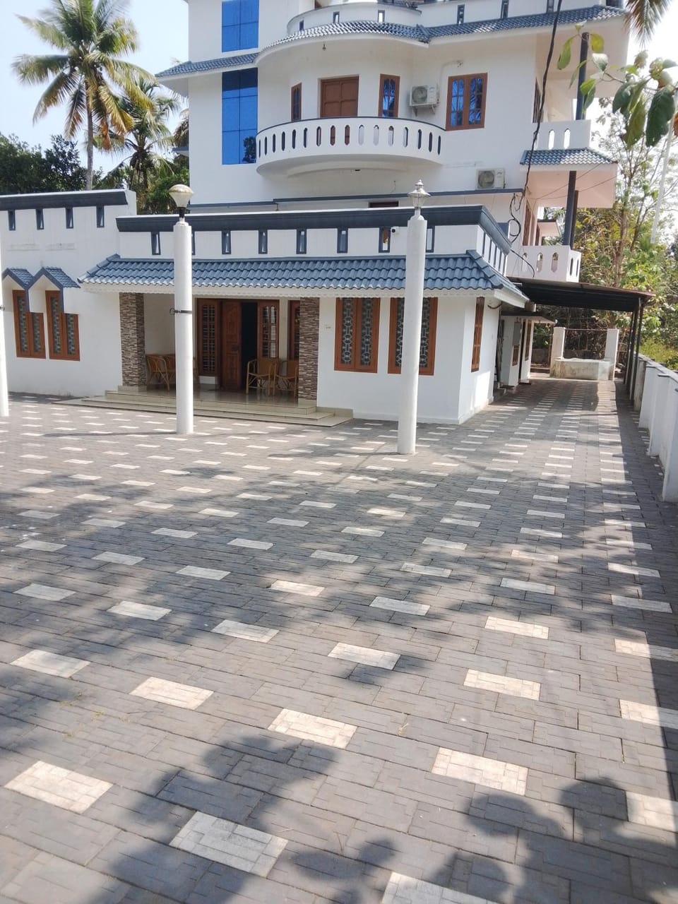 Taaraa Hostel in Varkala