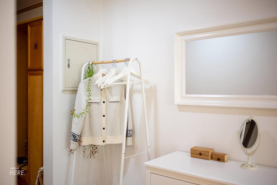 wardrobe