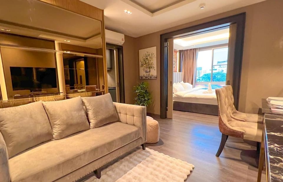 Modern Luxury 1BR at Night Bazaar Chiang Mai Apartment in Chiang Mai