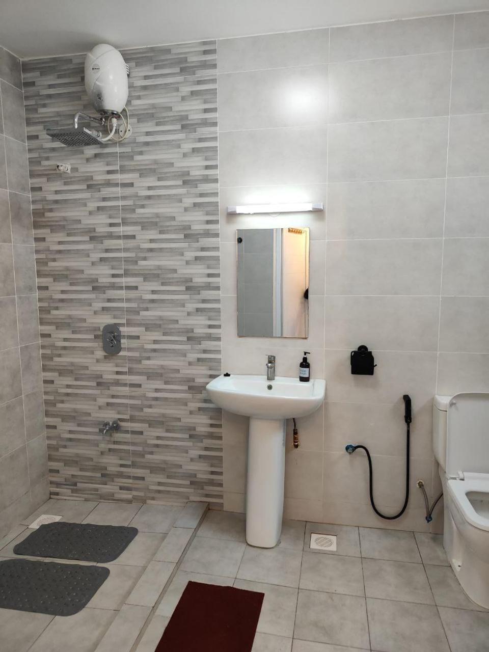 Bathroom, bidet