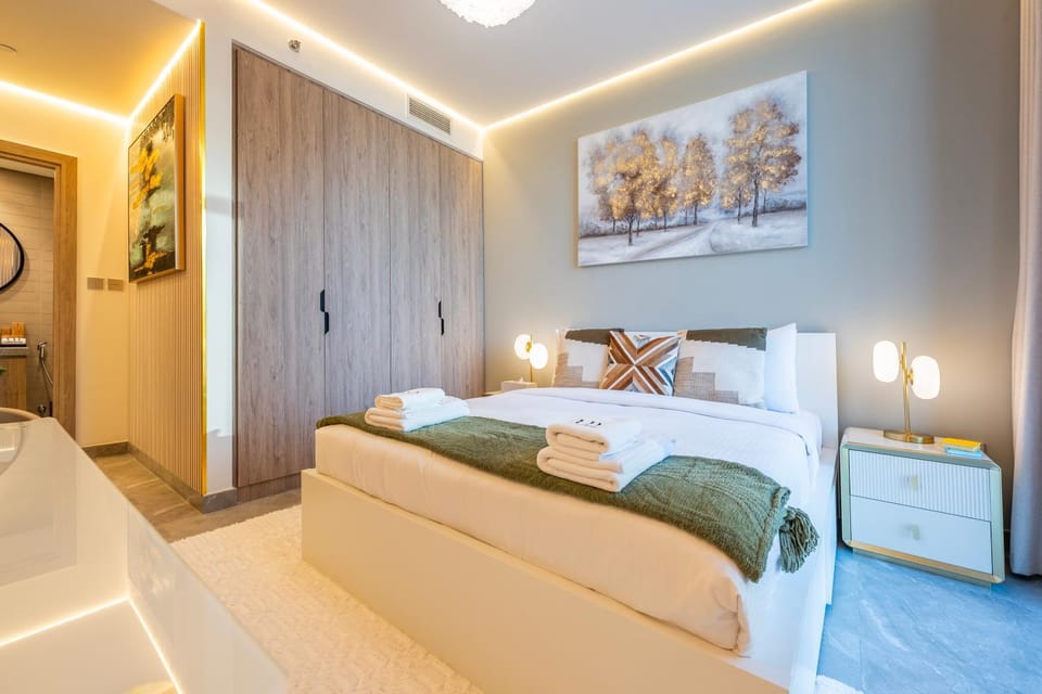 2 Bedroom in Peninsula with Burj View Apartment in Dubai