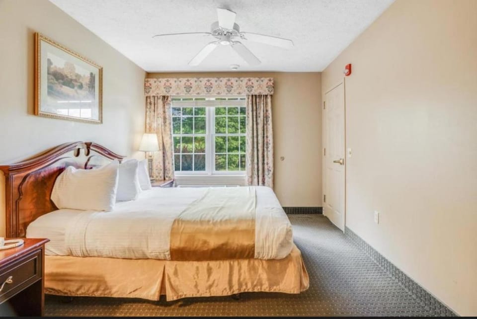 Cozy Condo in Beautiful Lake Harmony, Pocono Mountains Apartment hotel in Kidder Township