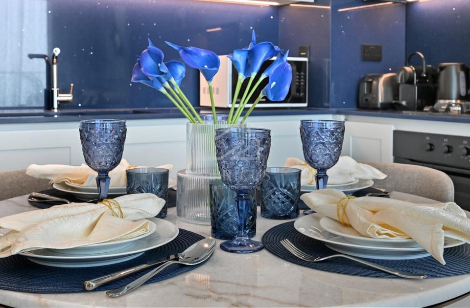 Food and drinks, Dining area