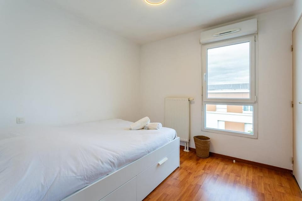 Le Petit Oranger - Lumineux, Balcon & Parking Apartment in Eckbolsheim