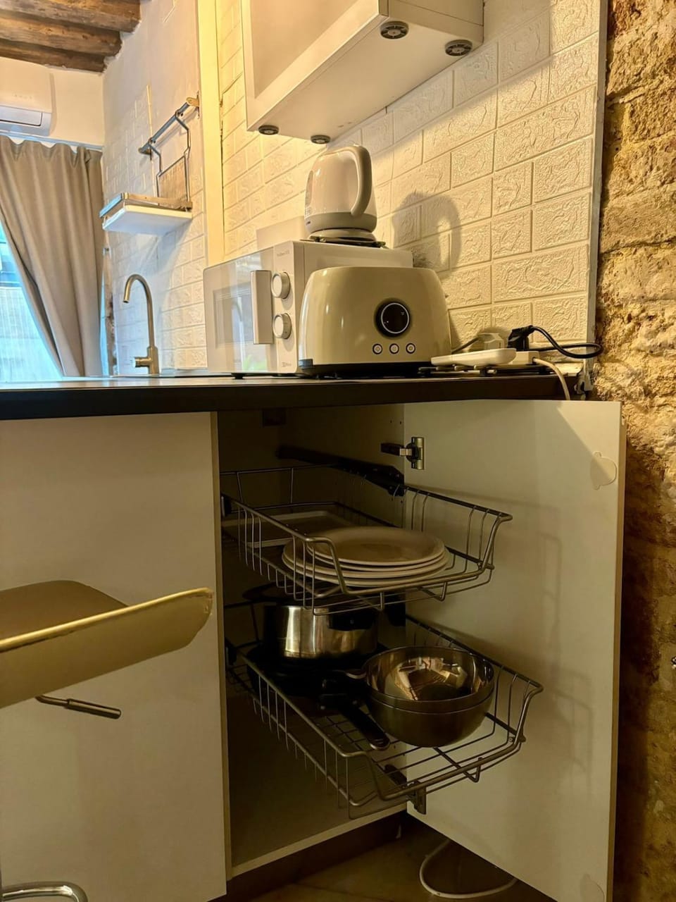 Independent Venice Studio with outdoor patio Apartment in Lido di Venezia