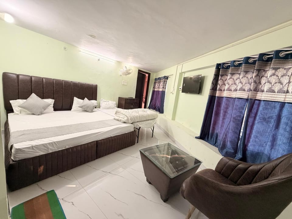 Ravish P Guest House Bed and Breakfast in Varanasi