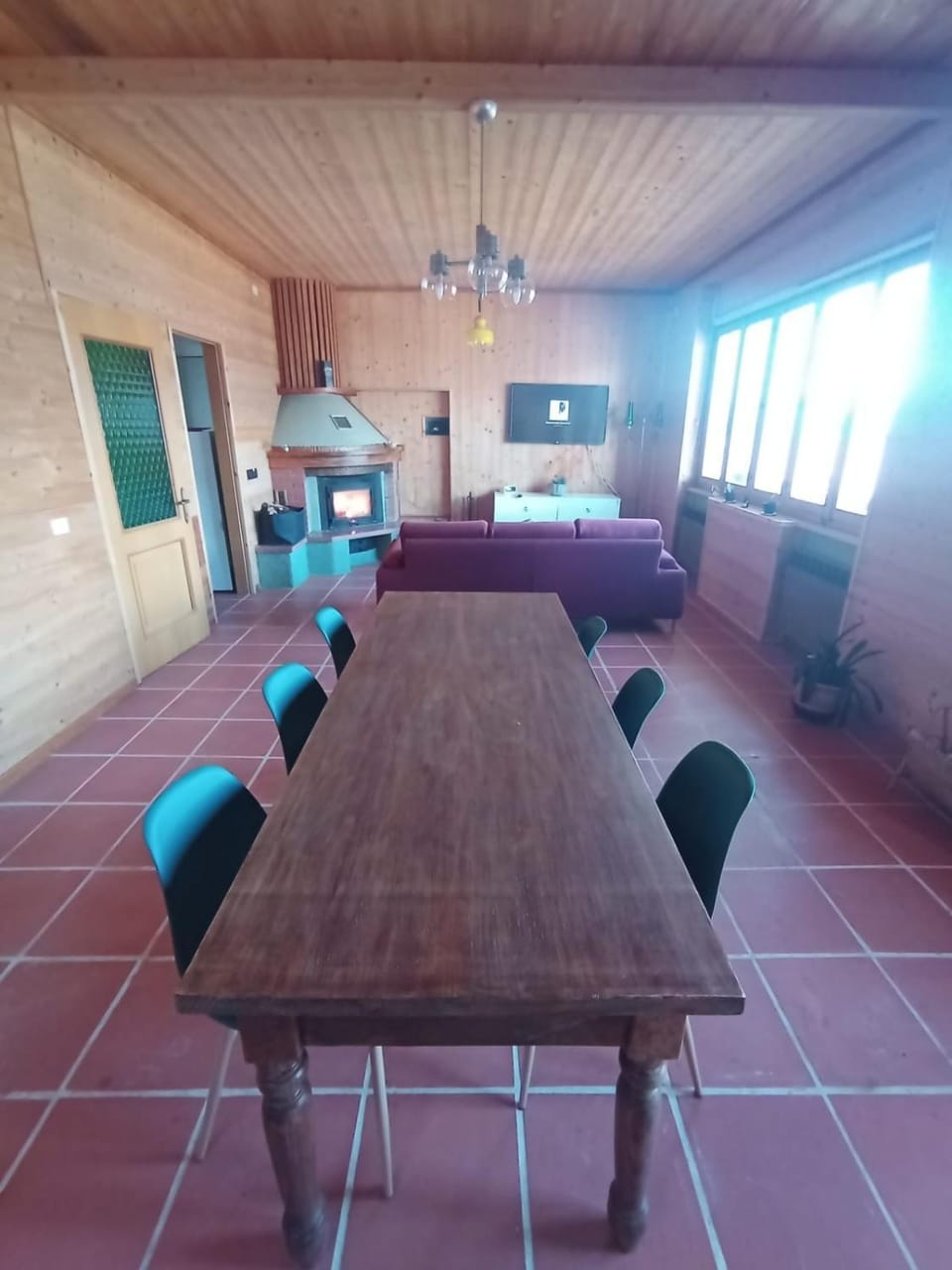 TV and multimedia, Living room, fireplace