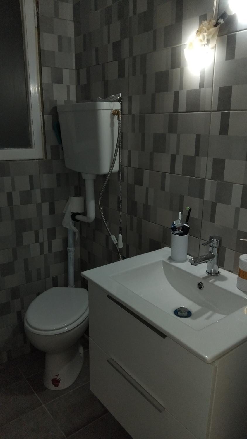 Toilet, Bathroom