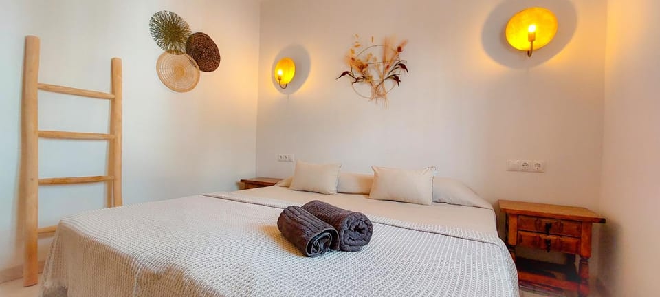 Bedroom, internet