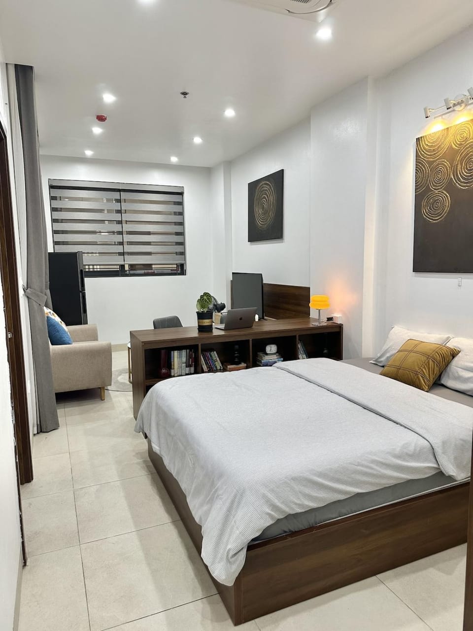 Living room, Bedroom