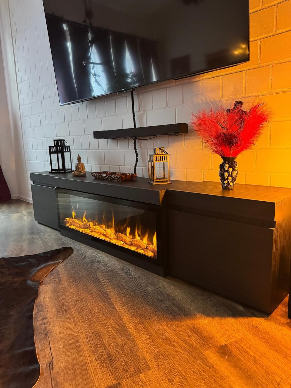 Property building, Living room