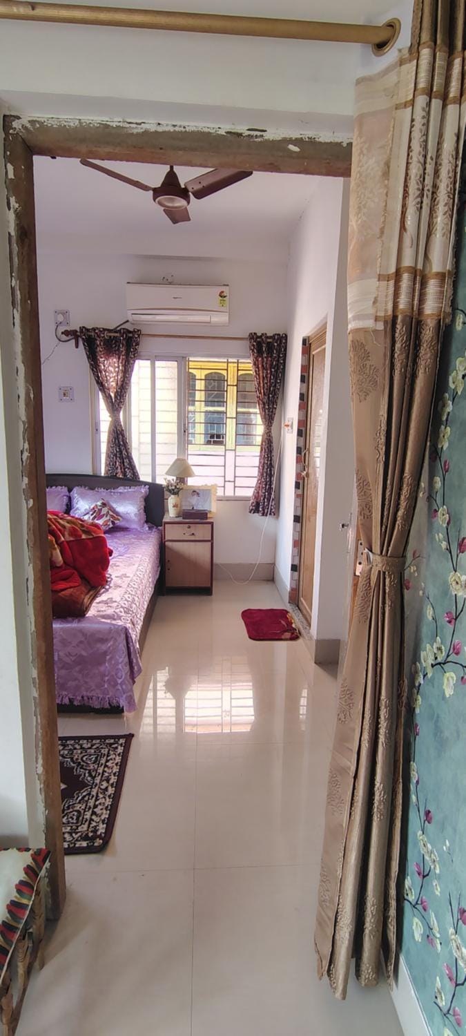 J Stay 1BHK Apartment in Kolkata