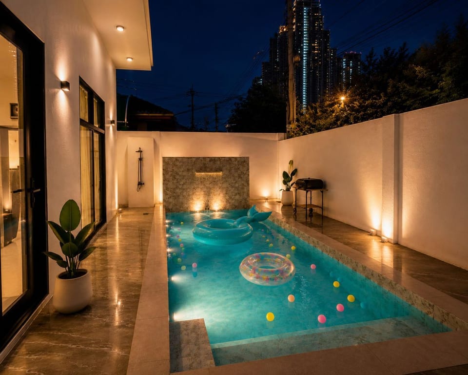 Swimming pool